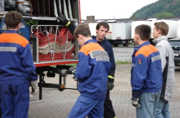 2006