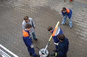 2006