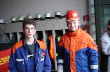 2006