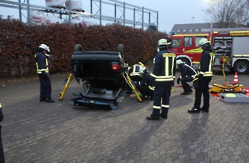 LG Dienst Technische Hilfe am PKW_14